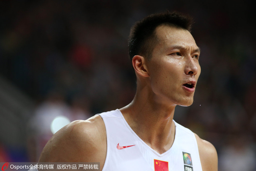  波尔图训练开放日，赛后门线救险引欢呼，德甲在即，资深球员宣示担当